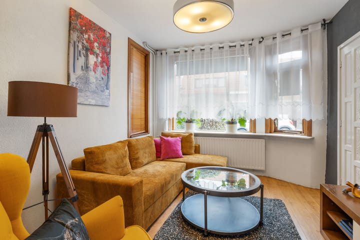 Photo 2 of Duiventorenstraat 33