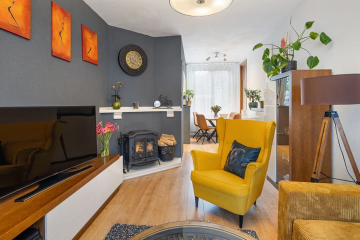 Photo 4 of Duiventorenstraat 33