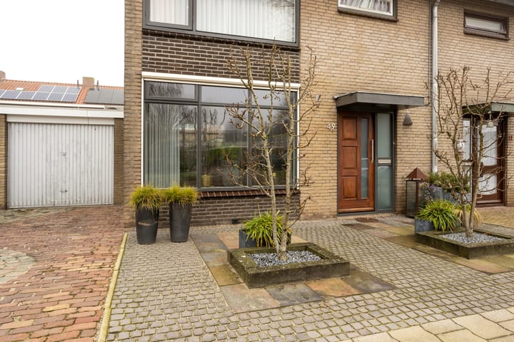 Foto 6 van Klokbekerweg 49