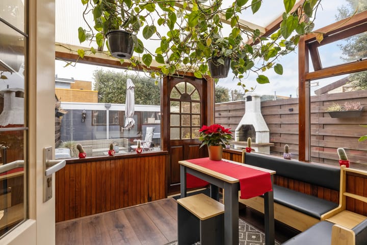 Photo 25 of Duiventorenstraat 33