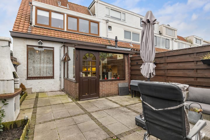 Photo 28 of Duiventorenstraat 33