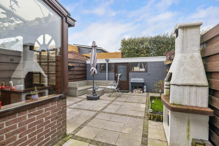 Photo 29 of Duiventorenstraat 33