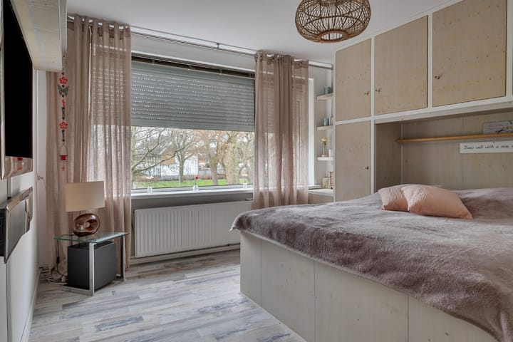 Foto 4 van President van Heelstraat 42