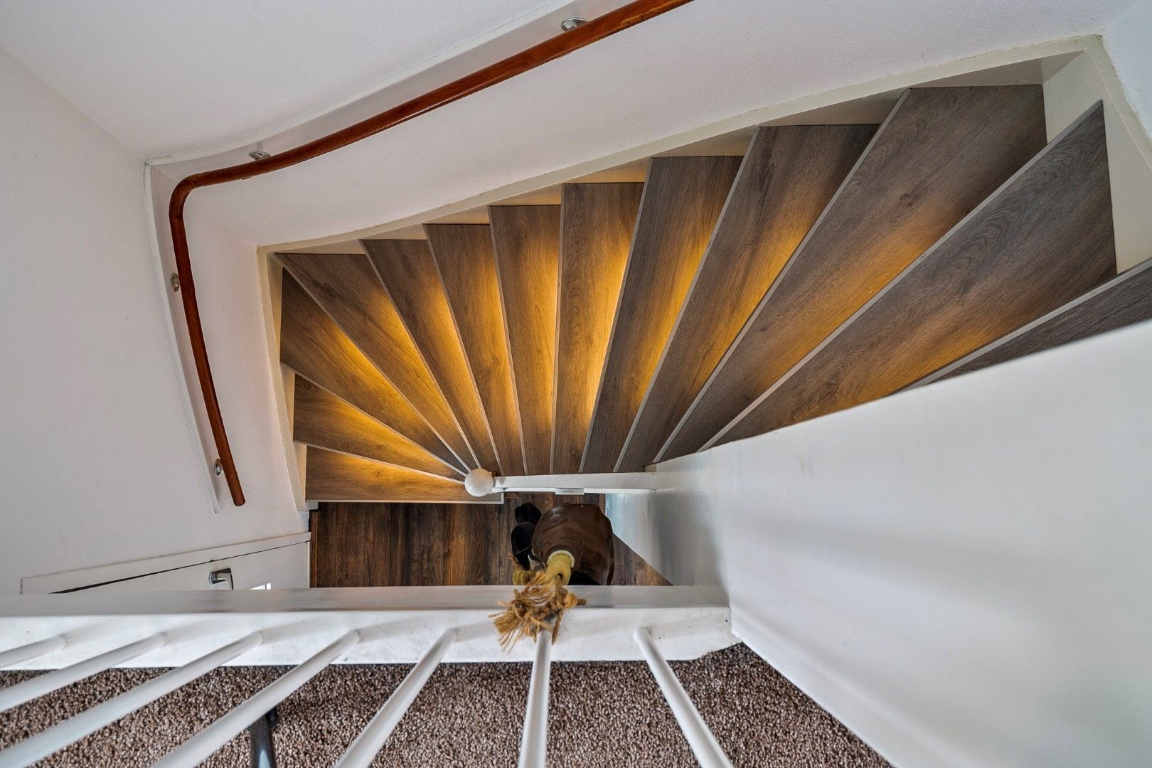 Foto 24 van President van Heelstraat 42