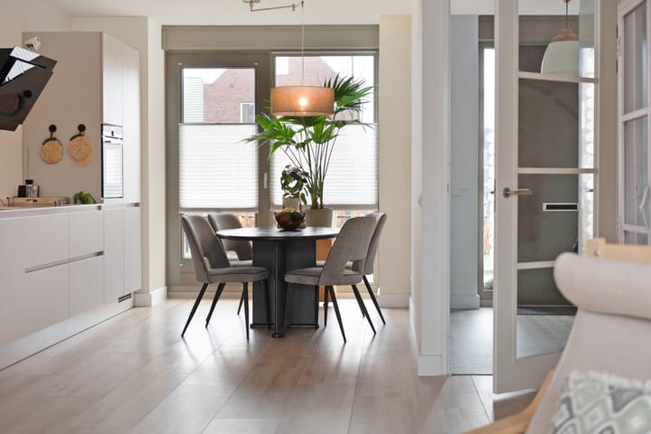 Foto 12 van Maasbommelkade 18