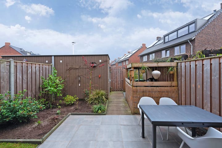 Foto 35 van Maasbommelkade 18