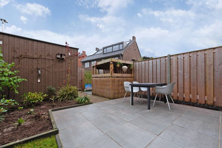 Foto 36 van Maasbommelkade 18