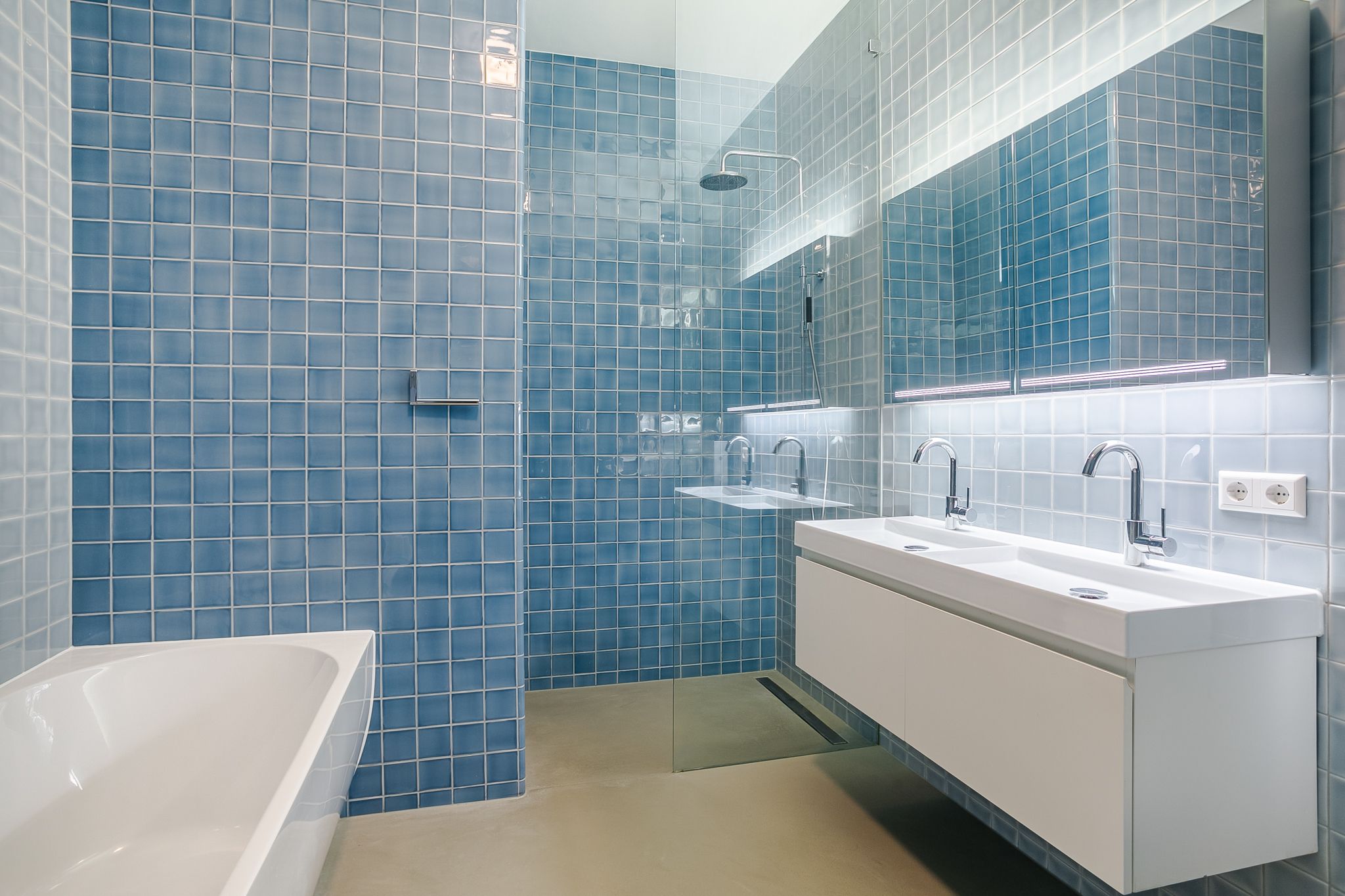 Photo 21 of Poeldijkstraat 273