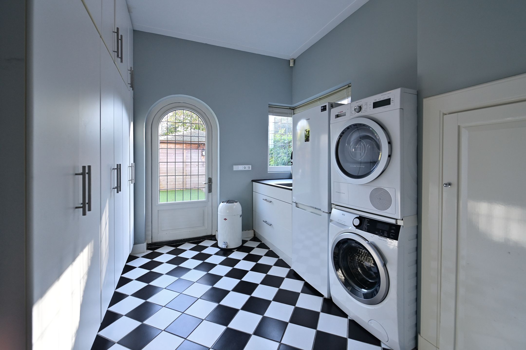 Photo 18 of Comeniuslaan 41