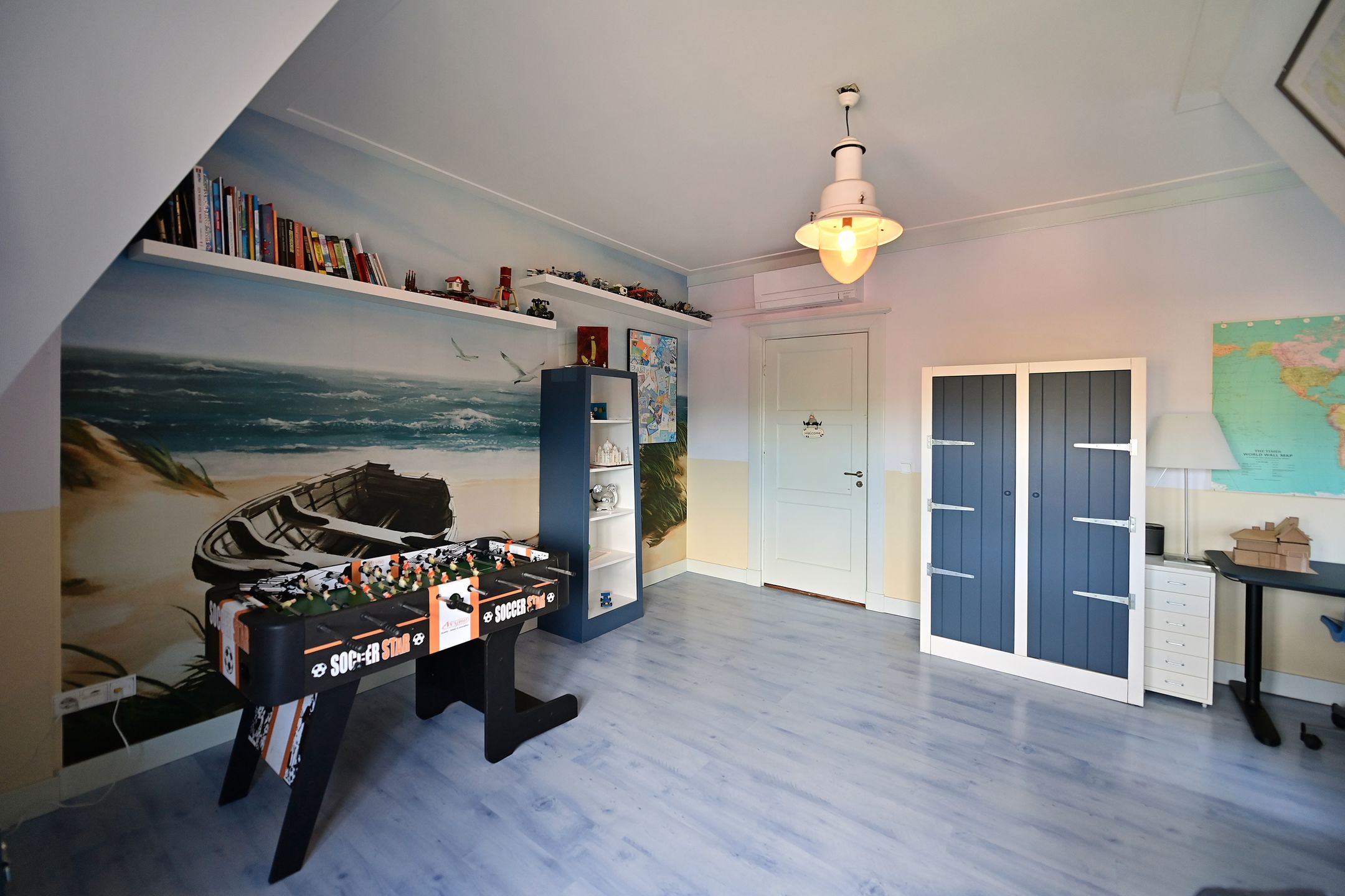 Photo 24 of Comeniuslaan 41