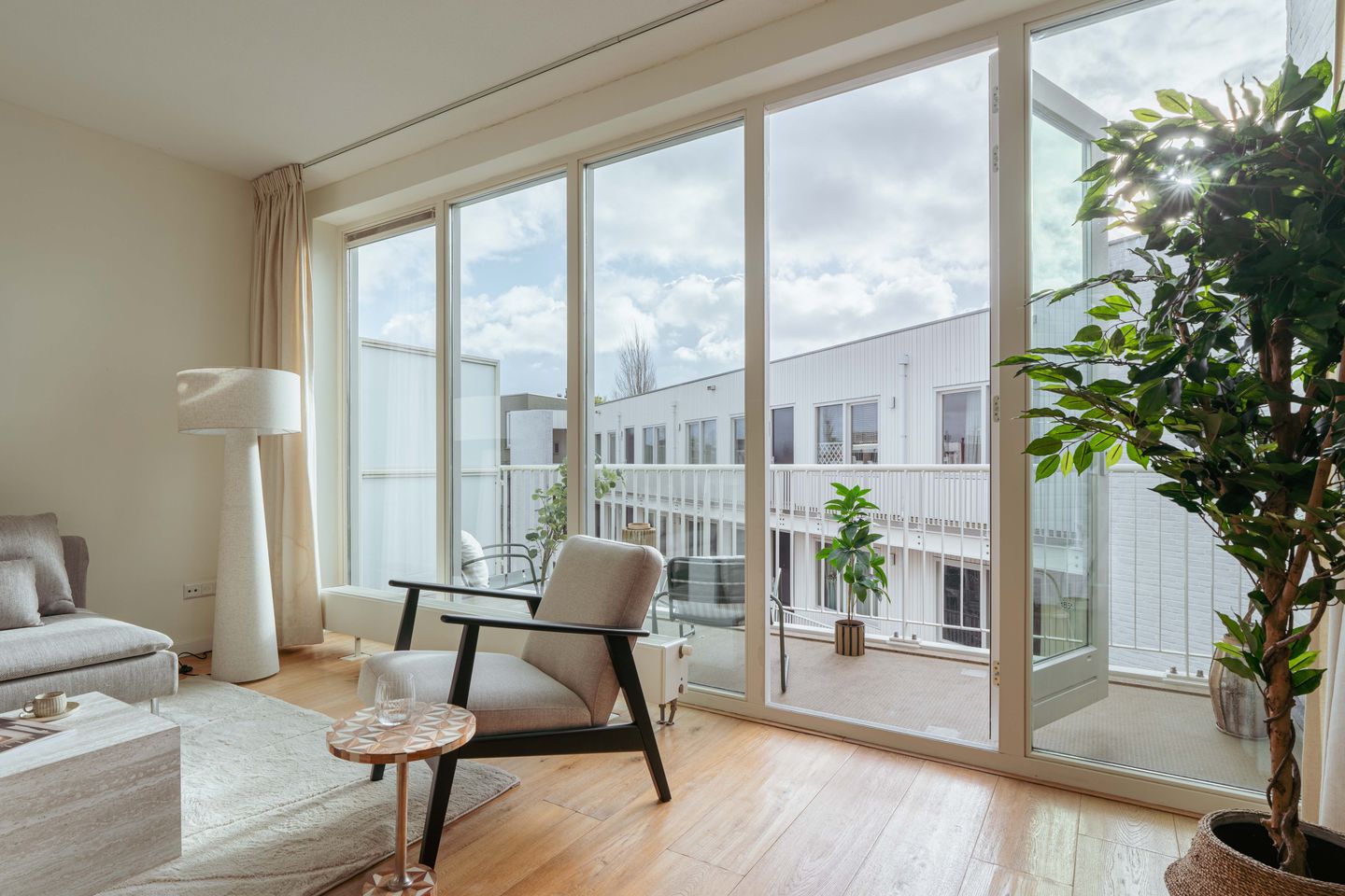 Foto 10 van Derde Oosterparkstraat 2-D