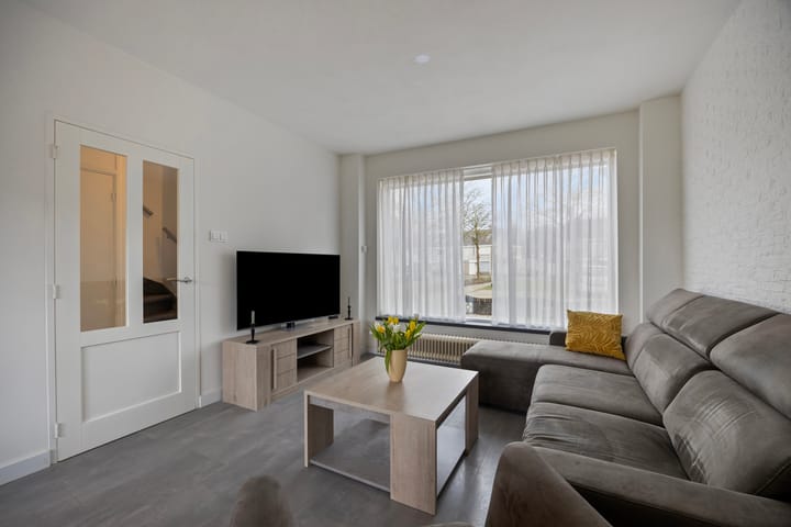 Foto 12 van Bellinistraat 153