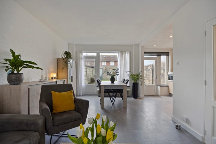 Foto 13 van Bellinistraat 153