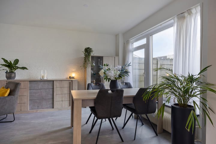 Foto 14 van Bellinistraat 153