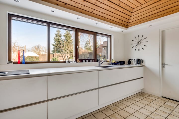 Foto 11 van Genzon 9