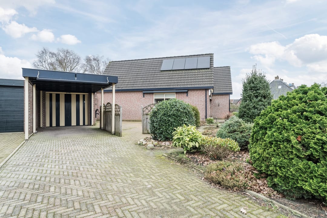 Photo 2 of Molenweg 19