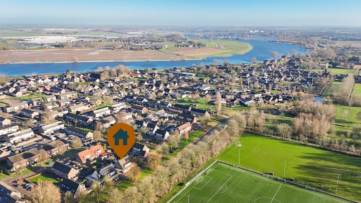 Photo 35 of Kamperfoelie 16