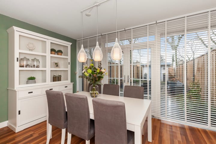 Foto 2 van Dennekruid 40