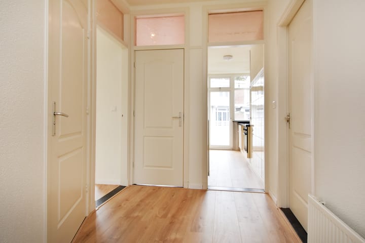 Foto 5 van Damasstraat 75