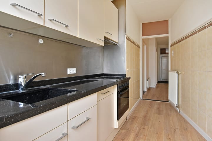 Foto 15 van Damasstraat 75