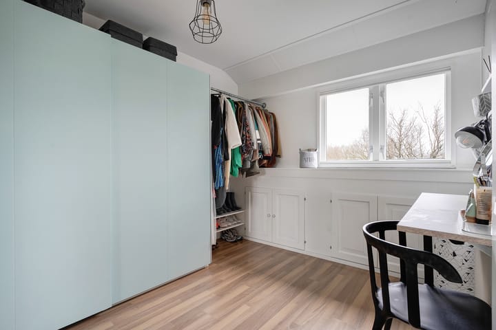 Foto 23 van Esdoornstraat 17