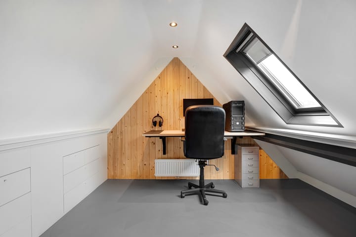 Foto 32 van Esdoornstraat 17