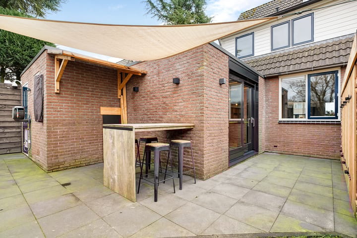 Foto 41 van Esdoornstraat 17