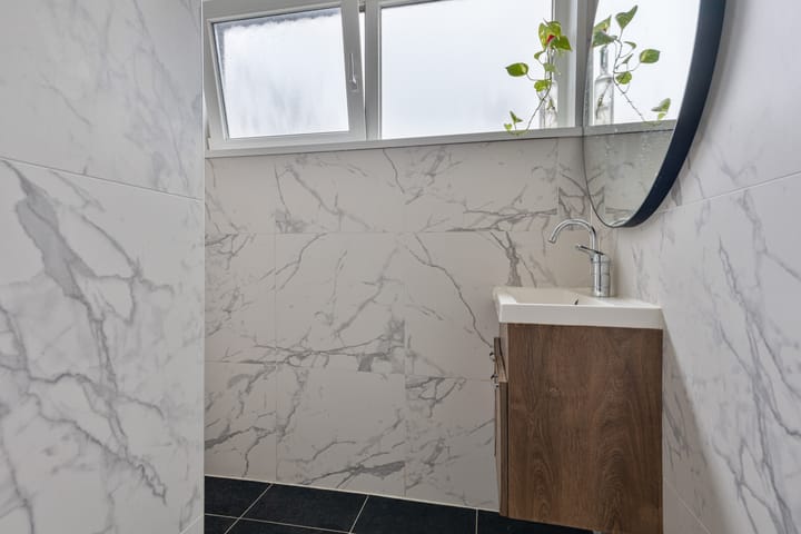 Photo 6 of Aletta Jacobslaan 4