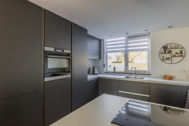 Foto 3 van Narcis 45