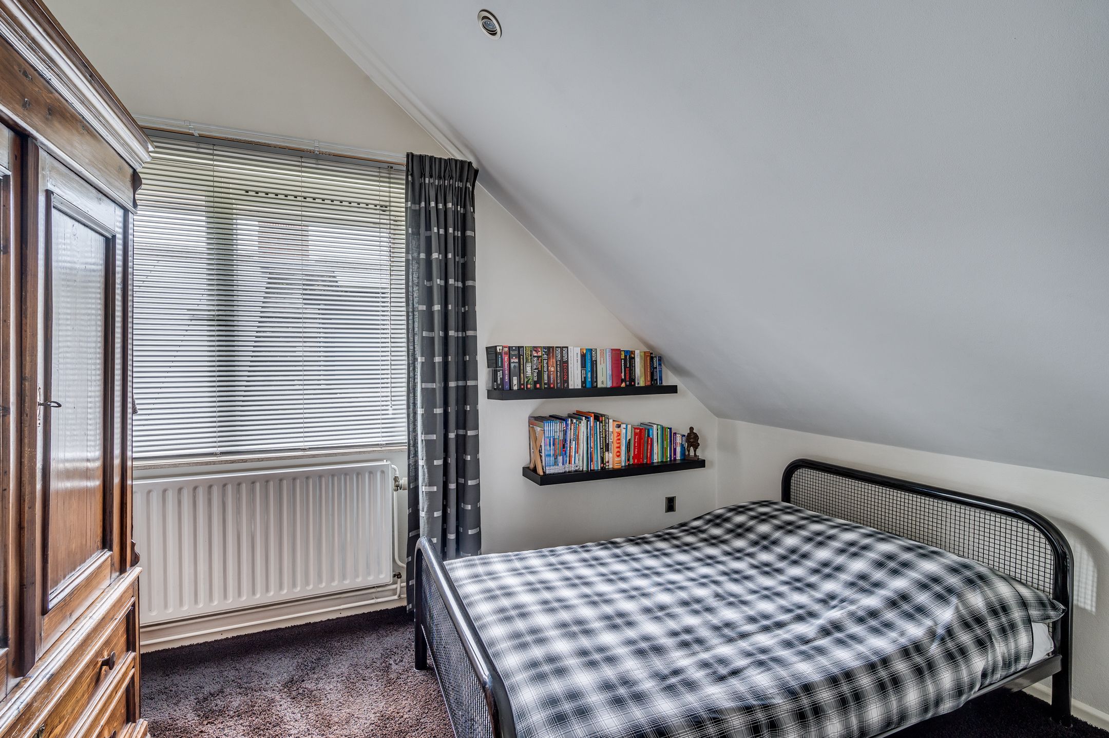 Foto 48 van Cleopatralaan 12