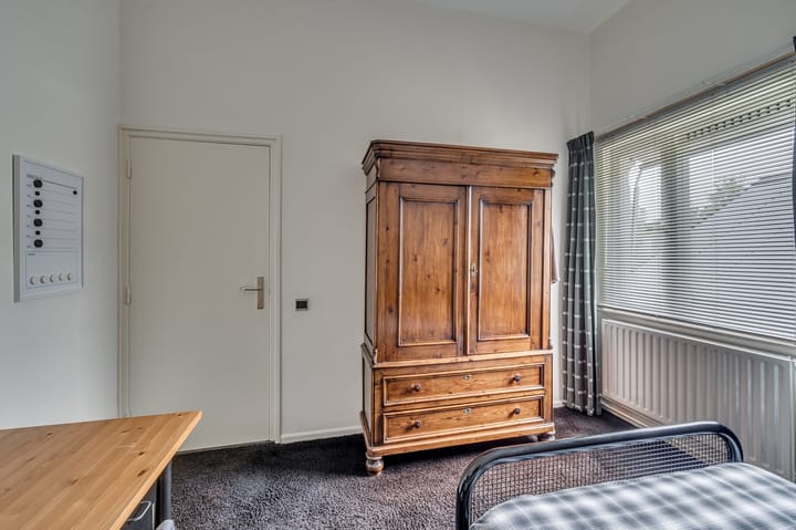 Foto 49 van Cleopatralaan 12