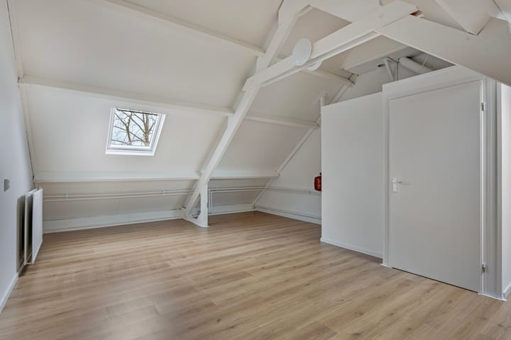 Foto 24 van Hoefblad 69