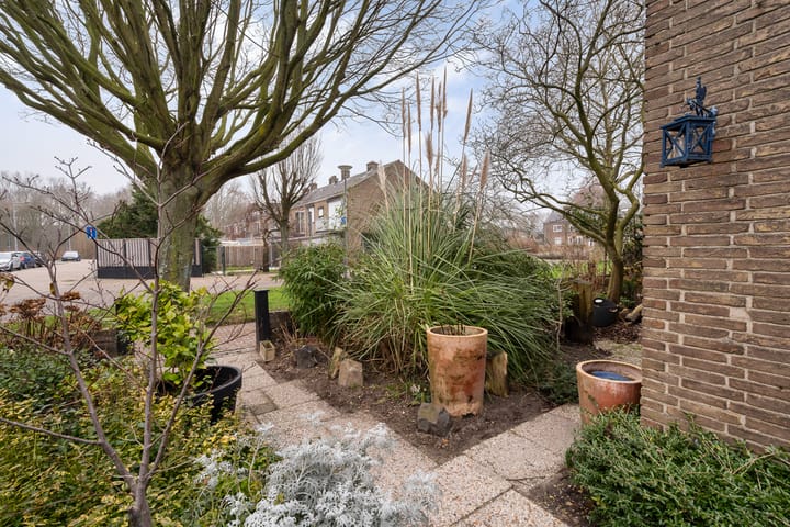 Foto 12 van Venezuelaweg 4