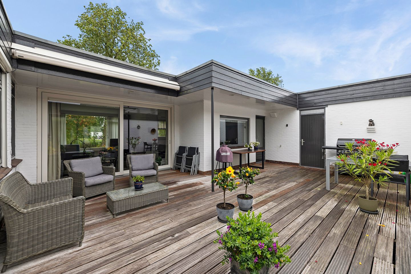 Foto 35 van Tsjomme Wiardaleane 62