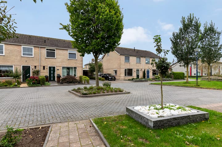 Photo 2 of Prins Willem-Alexanderstraat 31