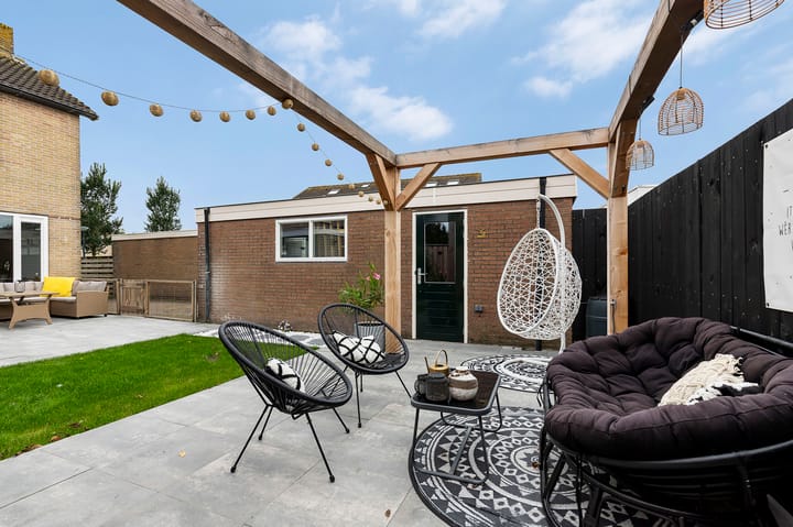 Photo 39 of Prins Willem-Alexanderstraat 31