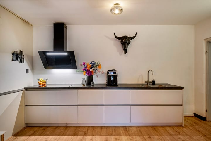 Foto 15 van Adelaartlaan 40