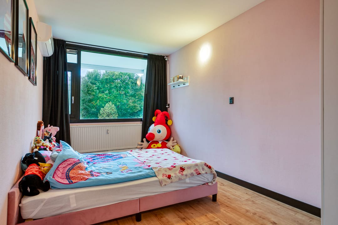 Foto 23 van Adelaartlaan 40