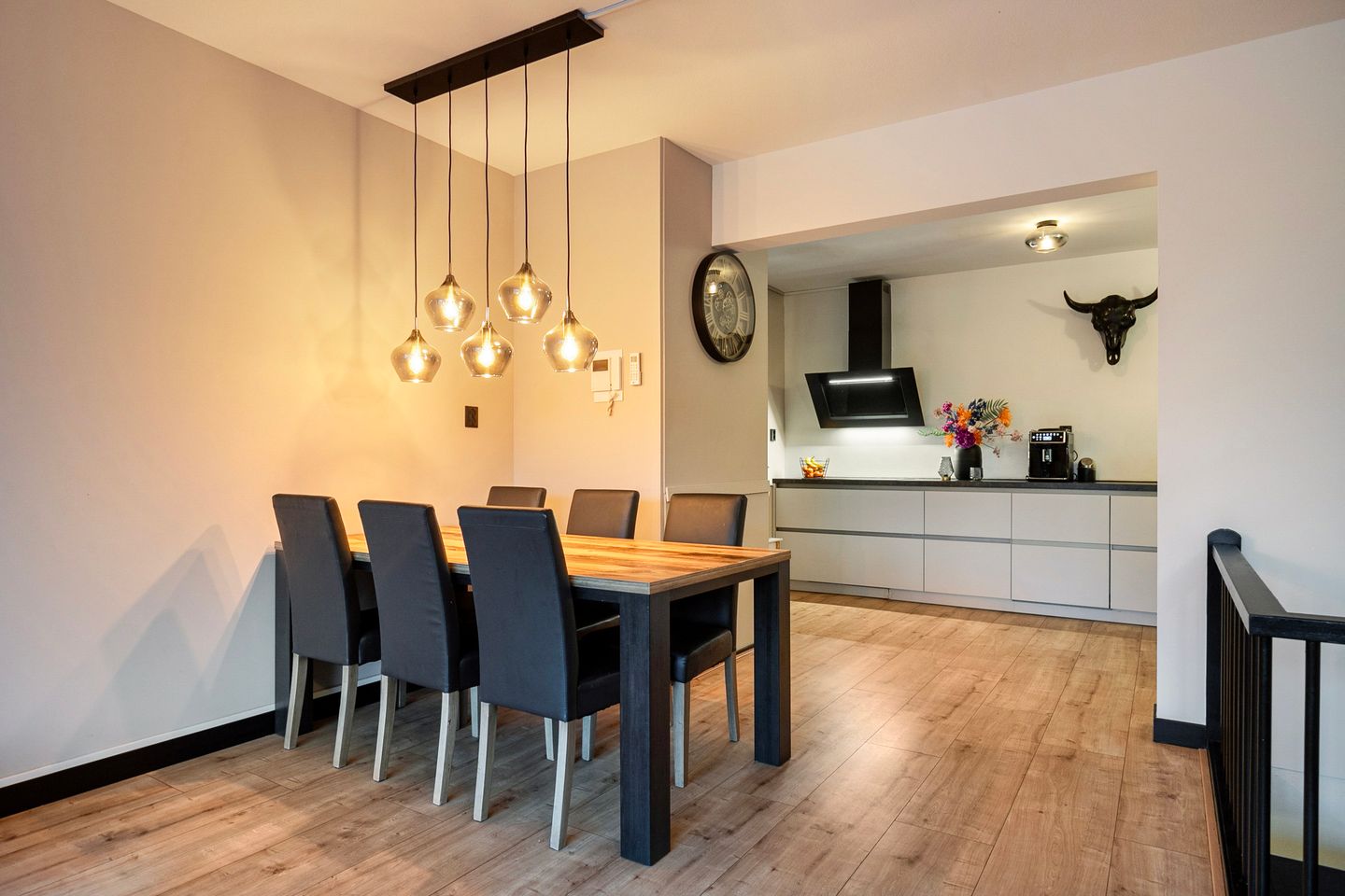 Foto 14 van Adelaartlaan 40