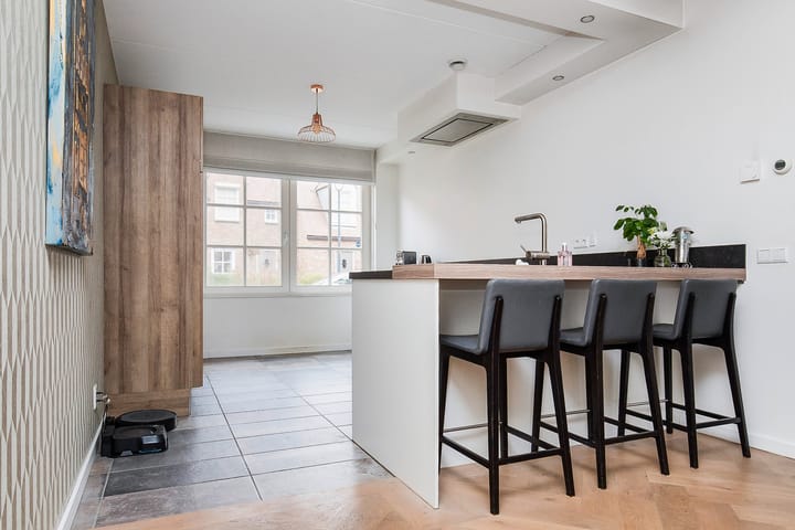 Foto 15 van Anna van Kleeflaan 17