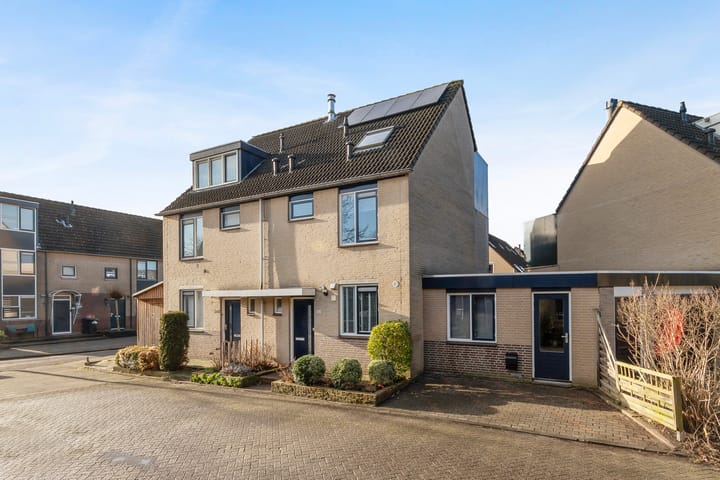 Foto 1 van Van den Broek-erf 241