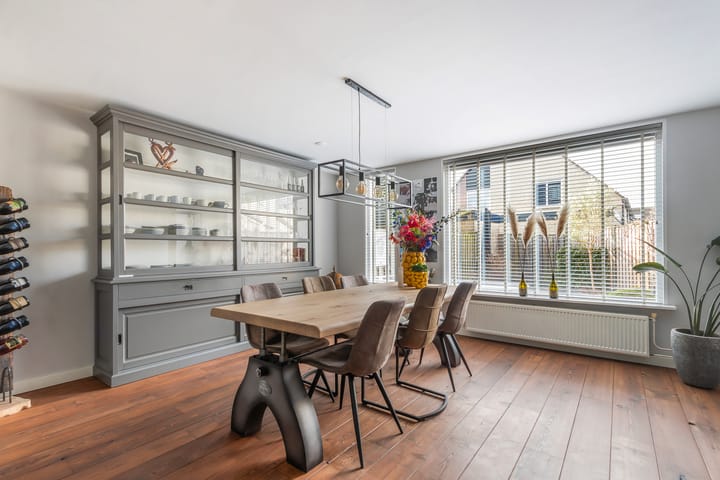 Foto 3 van Van den Broek-erf 241