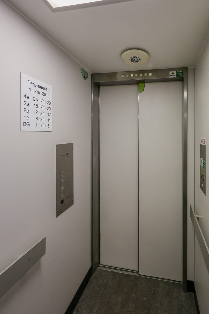 Foto 34 van Terpmeent 23