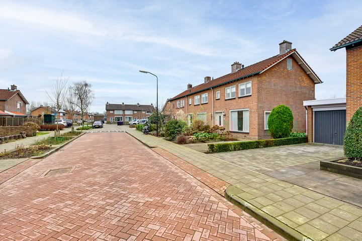 Foto 24 van Spijksweer 38