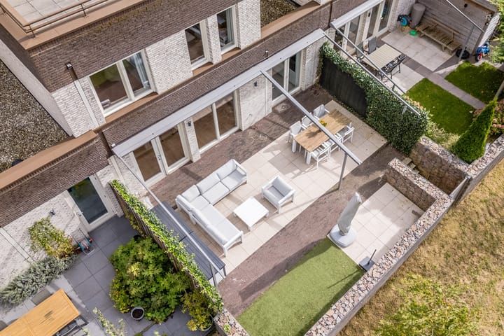 Foto 19 van Valeriaanweg 205