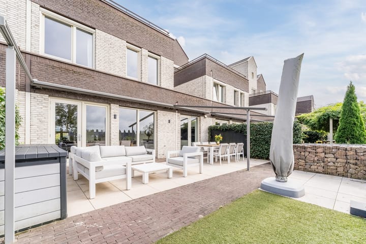 Foto 21 van Valeriaanweg 205