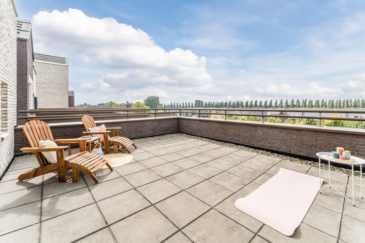 Foto 59 van Valeriaanweg 205