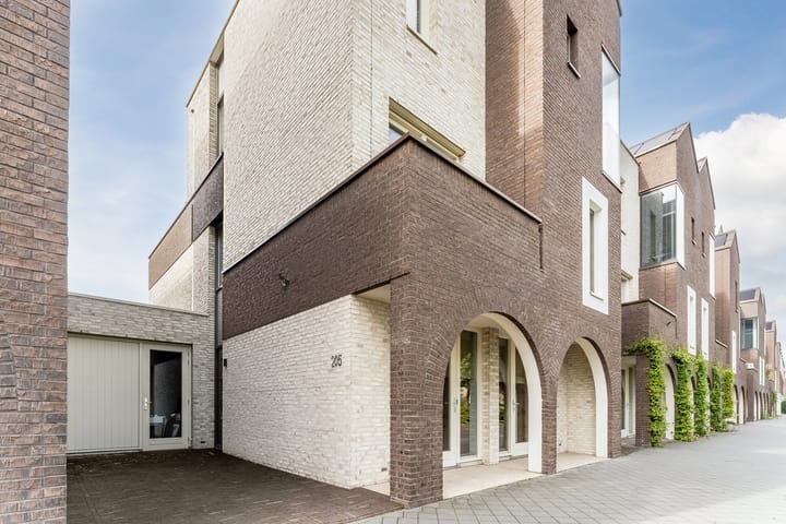 Foto 67 van Valeriaanweg 205