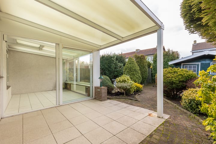 Foto 24 van Deken Lendersstraat 17