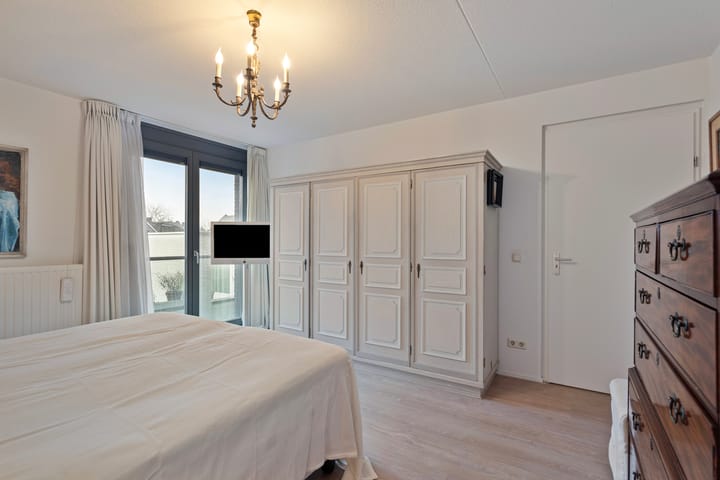 Foto 9 van Plein 1992 36-C